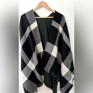 Banana Republic Plaid Shawl (One Size)